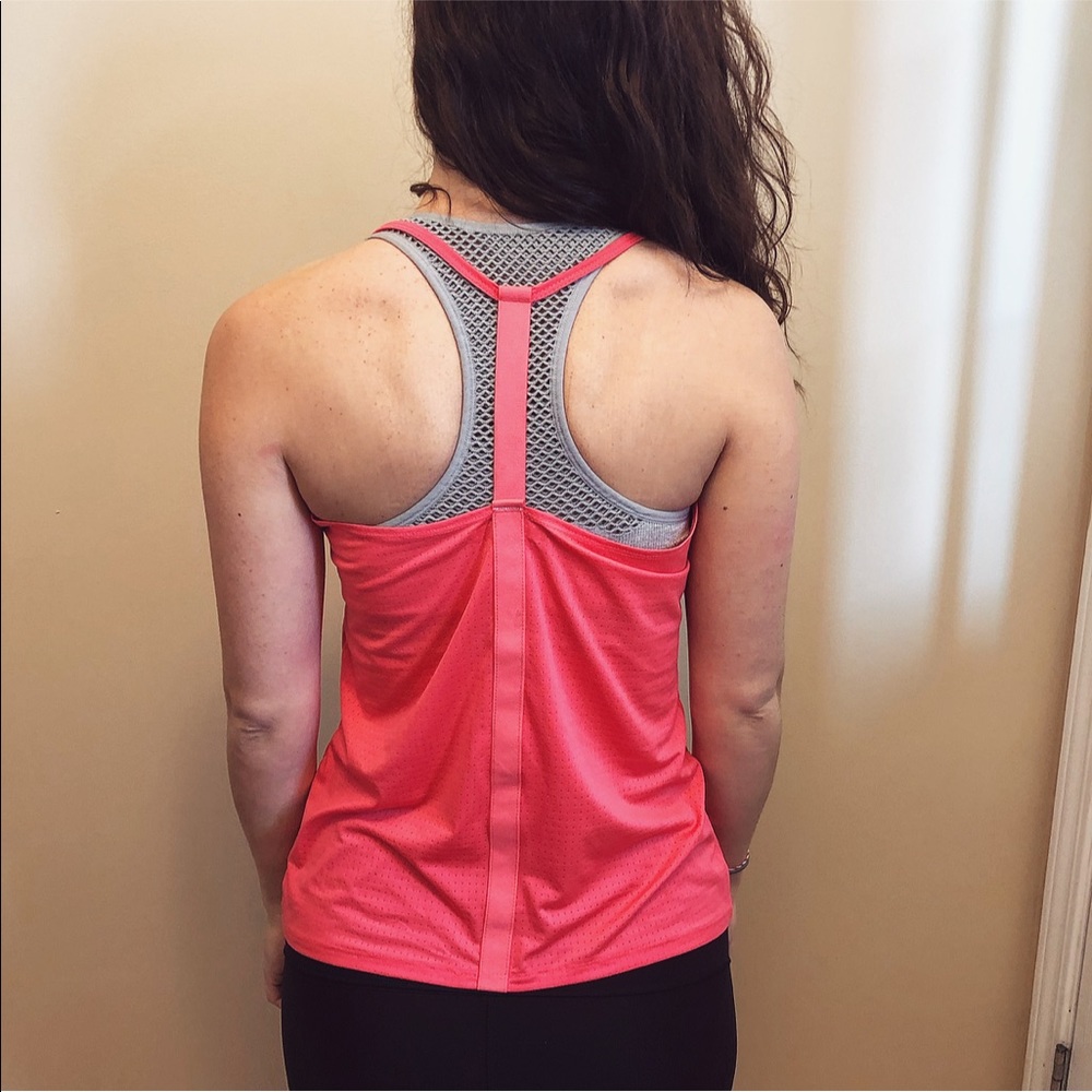 Pink Workout Tank - Picture 2 of 4